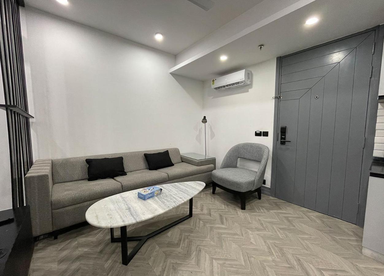 Bedchambers Serviced Apartments, Mg Road Gurgaon Dış mekan fotoğraf