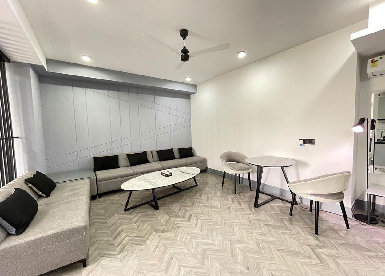 Bedchambers Serviced Apartments, Mg Road Gurgaon Dış mekan fotoğraf