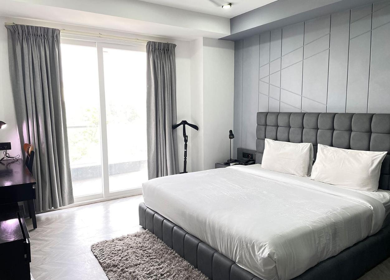 Bedchambers Serviced Apartments, Mg Road Gurgaon Dış mekan fotoğraf