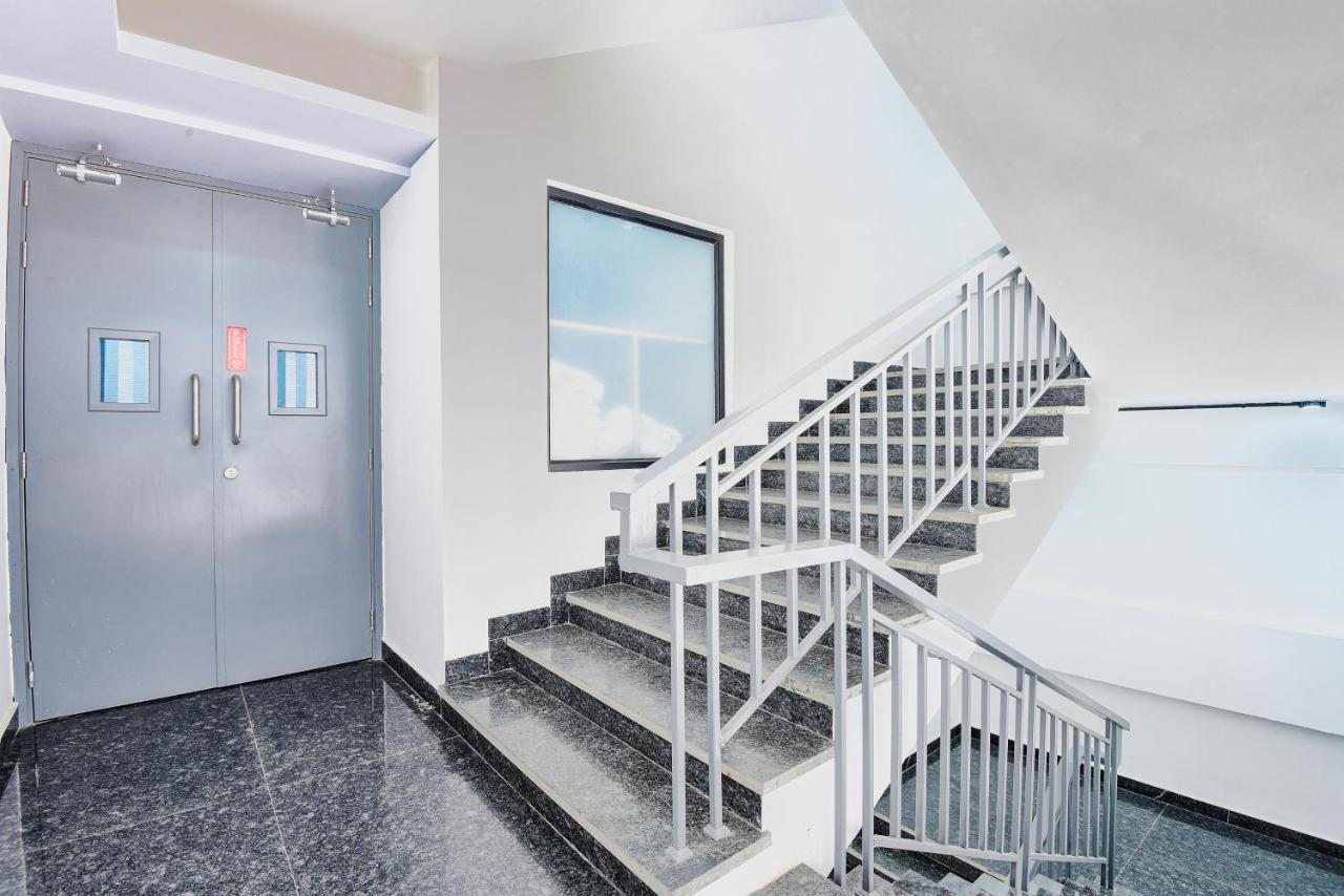 Bedchambers Serviced Apartments, Mg Road Gurgaon Dış mekan fotoğraf