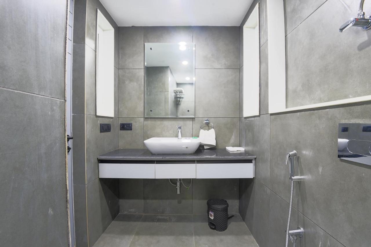 Bedchambers Serviced Apartments, Mg Road Gurgaon Dış mekan fotoğraf