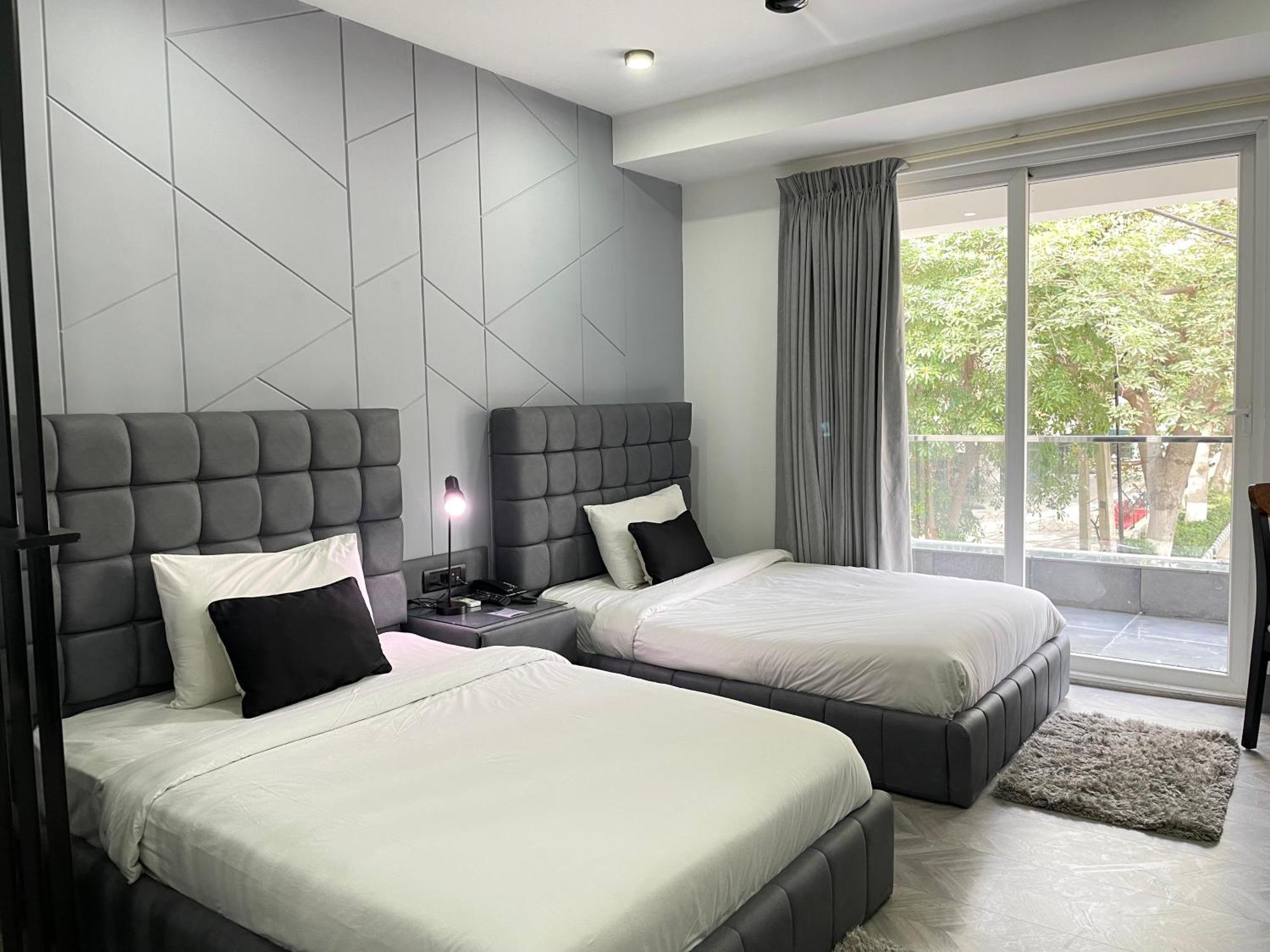 Bedchambers Serviced Apartments, Mg Road Gurgaon Dış mekan fotoğraf
